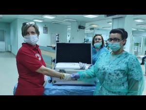 La Spitalul Județean de Urgență Ploiești a ajuns primul aparat de diagnosticare a Covid-19 prin Crucea Roșie și OMV Petrom !