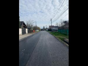 FOTO Continuă asfaltările străzilor din Băicoi