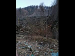 La Azuga se acționează pentru degajarea albiei râului și eliberarea cursului apei