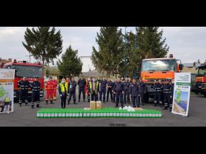 Ecomaster Servicii Ecologice a donat salvatorilor prahoveni produse constand in masti chirurgicale, masti de protecție, gel igienizant pentru mâini și dezinfectant pentru suprafețe