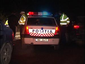Polițiști loviți și amenințați cu moartea în Vâlcănești