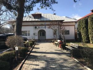 O angajata a Primariei Poiana Campina, confirmata cu COVID-19