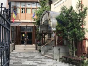 SPFL Ploiesti: Incepand de astazi, 21 aprilie, la Ploiesti si persoanele juridice isi pot achita impozitele si taxele datorate bugetului local pe portalul ghiseul.ro