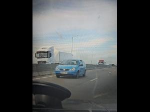 Imagini incredibile. Un șofer circulă pe DN 1, pe contrasens