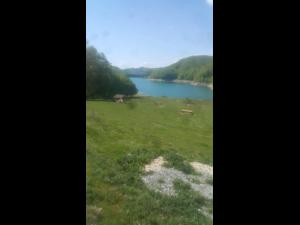FOTO: Zonele pentru gratare din Prahova sunt pustii astazi. Politistii continua verificarile! 