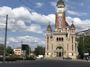 Înălțarea Domnului " Ziua Eroilor, sărbătoare națională a poporului român