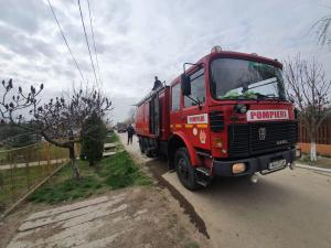 Weekend plin pentru pompierii prahoveni. Vezi in ce situatii a fost nevoie de interventia celor de la ISU PRAHOVA