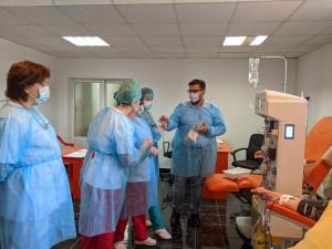 Prima plasmefereza de pacient vindecat COVID, donată la Centrul de Transfuzii Sanguine Ploiești