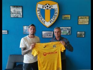 Jhon Mondragon a semnat cu FC Petrolul Ploiești