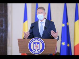 Klaus Iohannis: ”din 15 mai se elimină portul măștii în exterior, cu câteva excepții”/ Declarația integrală