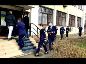 Polițiștii prahoveni au vizitat Colegiul Național Nichita Stănescu din Municipiul Ploiești