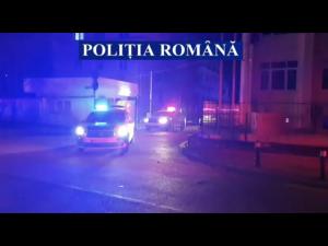 Razie in cartierele Mimiu si Mihai Bravu din Ploiesti, cu peste 100 de politisti - VIDEO