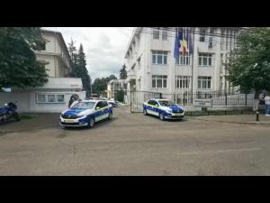 A lovit două mașini parcate apoi și-a continuat drumul ”haotic”/S-a întâmplat în Ploiești