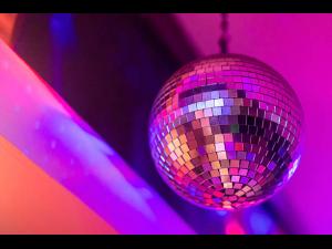Disco Mix - prima televiziune cu muzică disco din România va fi lansată anul acesta de un prahovean