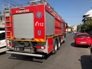 Incendiu violent în Câmpina