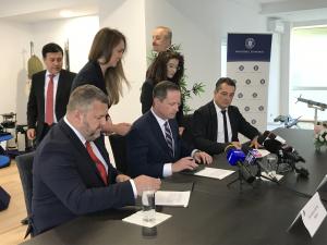 VIDEO: Memorandum pentru producția unor rachete SkyCeptor de apărarea antieriană, semnat azi la Electromecanica Ploiești