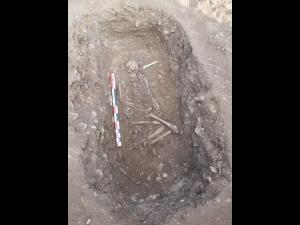 Mai multe detalii despre mormintele din epoca bronzului descoperite de arheologi în Blejoi
