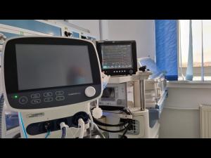 Asociaţia Prematurilor a donat un ventilator, un umidificator si două monitoare la Maternitatea din Ploieşti