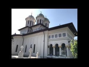 Restrictii de circulație pentru tarnosirea Bisericii Maica Precista din Ploiesti 