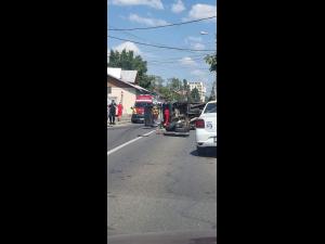 Accident provocat de o șoferiță de 74 de ani, în Ploiești - FOTO 