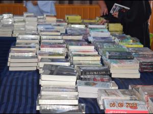 Expoziție de carte cu vânzare, la Penitenciarului de Femei Ploiești – Târgșorul Nou