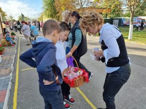 Prima ediție a Festivalului Fructelor de Toamna, organizat de Școala Gimnaziala Măgurele, un succes - FOTO/VIDEO