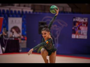 Gimnastică ritmică: medalie de argint pentru Sabina Enache la Cupa României!