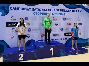 Înot: Briana Păun, 3 recorduri naţionale şi un titlu de campioană naţională de junioare la 200 m fluture