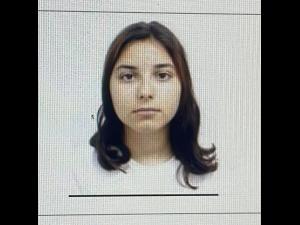 O fată de 18 ani din Fulga a plecat de acasa si nu s-a mai intors/ Familia a cerut ajutor poliției să o găsească