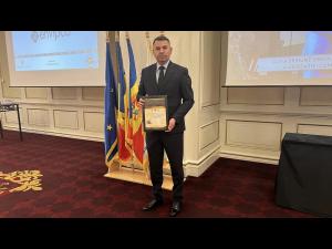 Primarul comunei Râfov a primit diploma de excelență ”Primar de trei stele“ 