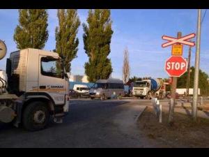 TRAFIC DEVIAT DE PE DN 1D, PENTRU EFECTUAREA DE LUCRĂRI LA CALEA FERATĂ