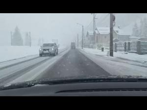 Au revenit ninsorile în zona de munte a județului Prahova-FOTO