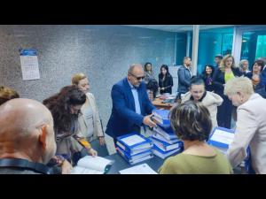 Alianța Dreapta Unită a depus dosarele de candidatură la Primăria și Consiliul Local Ploiești