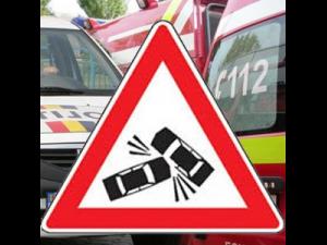 Accident lângă Ploiești, pe DN 1 A/Șoferii, transportați la spital