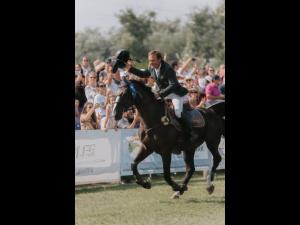 La Karpatia Horse Show, în Florești, vă așteaptă trei zile de concursuri, show-uri, demonstrații și muzică live - 27, 28 și 29 septembrie