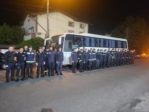 Zeci de pompieri prahoveni, in misiune in zona afectata de inundatii