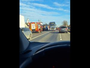 Trafic îngreunat la Loloiasca/Accident cu victime - foto/UPDATE