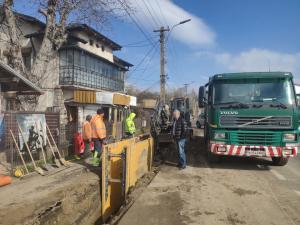 Au fost reluate lucrările de amenajare a celor două intersecții pe DN1, pe raza localității Puchenii Mari 