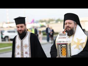 Credincioșii din România și Republica Moldova vor primi Lumina Sfântă de la de la Mormântul Învierii Domnului