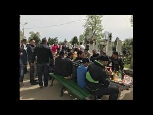 Pastele blajinilor, blocat in cimitirul Viisoara din Ploiesti
