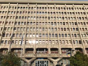 CJ Prahova, proiect de 39 de milioane de lei pentru digitalizare/Un chatbot AI va oferi cetățenilor acces permanent la informații și asistență