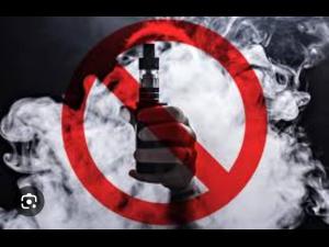 Medicii avertizează că "vapatul nu este „mai sigur” decât fumatul"/ Vezi aici explicațiile!